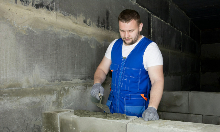 Choosing the Ideal Concrete Finish for Dallas’s Unique Climate and Style